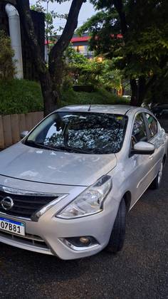 NISSAN VERSA 1.6 16V FLEXSTART SV 4P XTRONIC NISSAN VERSA 1.6 16V FLEXSTART SV 4P XTRONIC